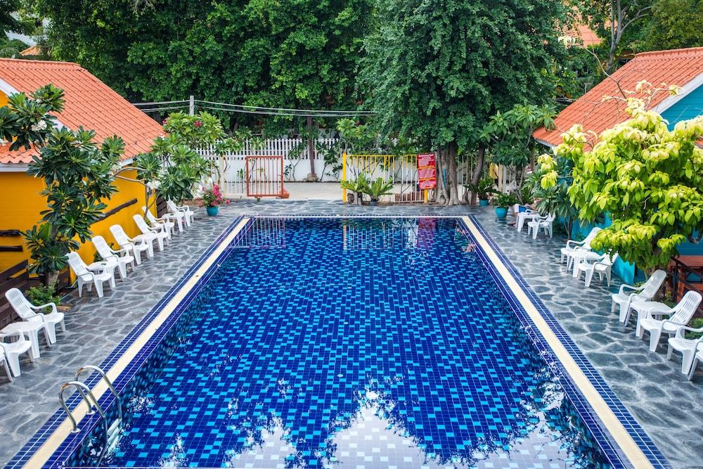 Pk Resort Pattaya Jomtien Beach Eksteriør billede